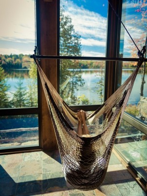 Aire de repos int&eacute;rieure avec Hamac